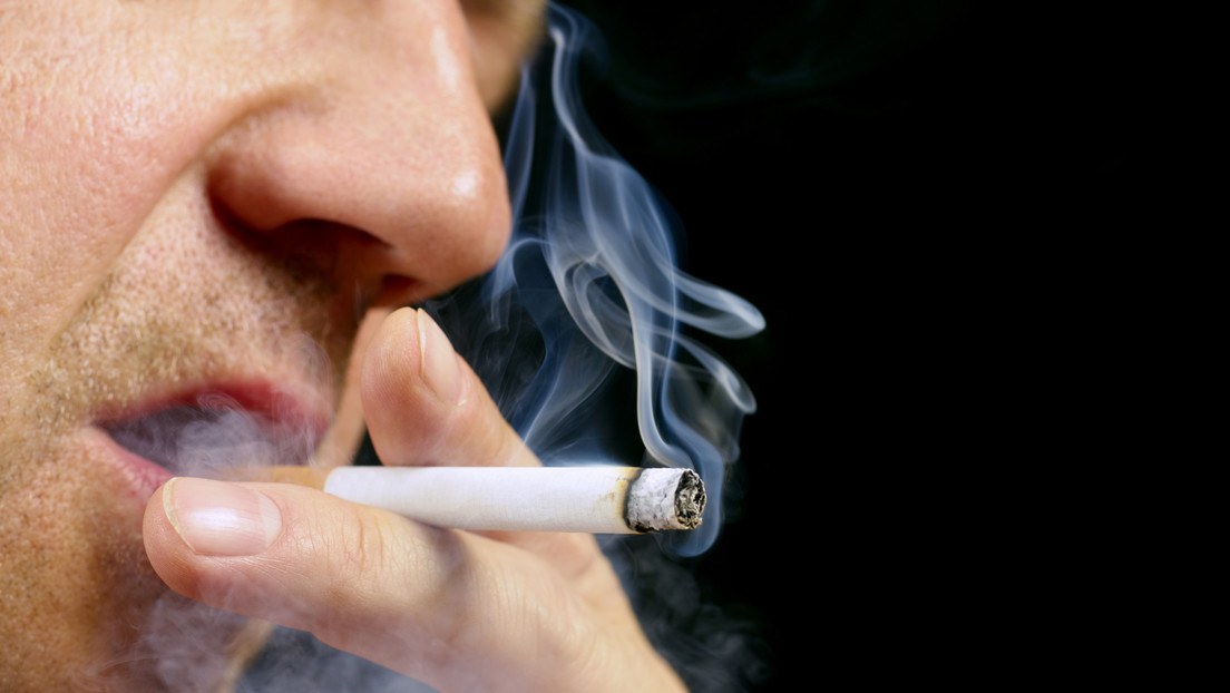 Cóctel peligroso: combinar cigarrillos con este hábito aumenta el riesgo de cáncer en un 624% en un lapso de 5 años