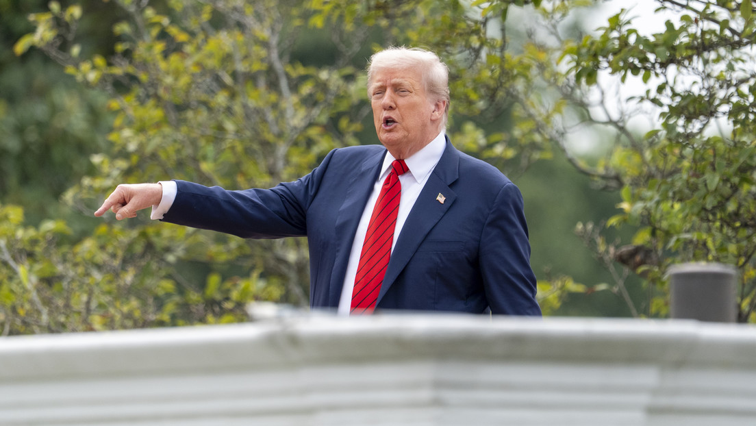 Trump, desde la azotea de la Casa Blanca: Vamos a construir aquí "misiles, misiles nucleares"