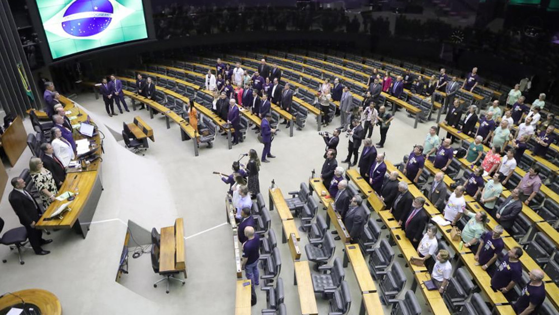 ¿Rebelión en el Congreso? El caso Bolsonaro paraliza el Legislativo