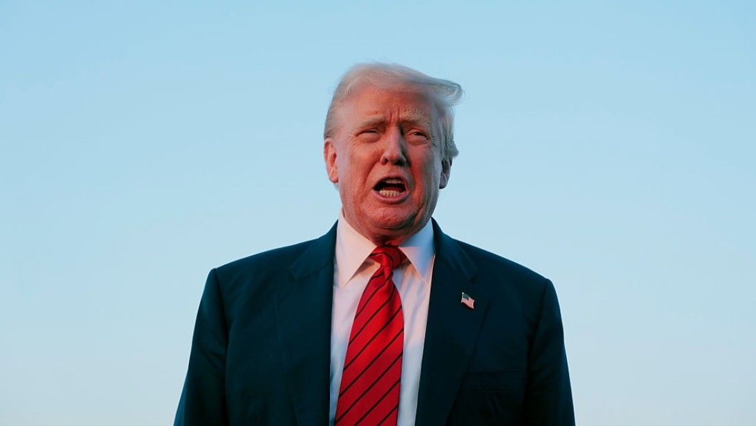 Trump: "Vamos a imponer un arancel muy alto a los chips y semiconductores"