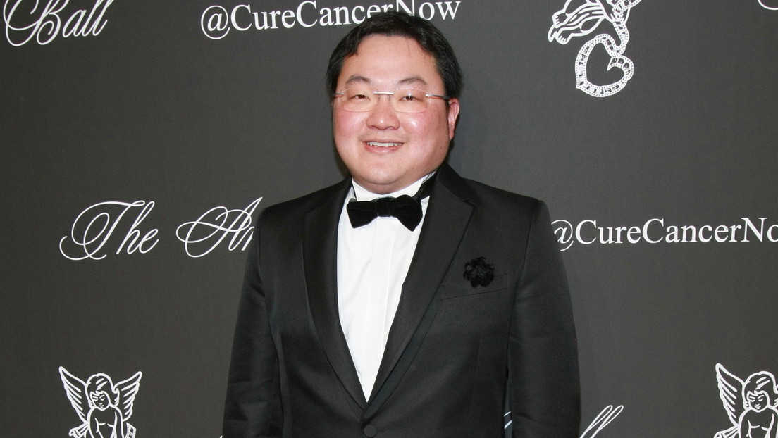 El 'lobo de Wall Street' que se hizo amigo de DiCaprio, salió con modelos y lleva más de una década prófugo por una megaestafa