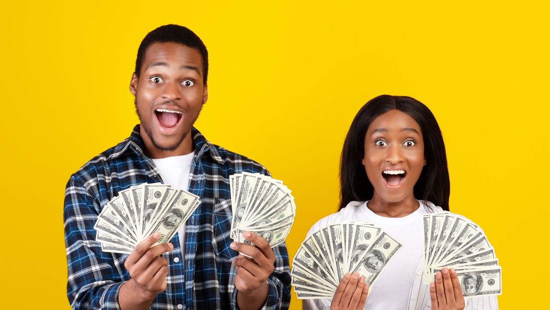 ¿Romance o riqueza?: encuesta revela las prioridades sentimentales de los 'zoomers'