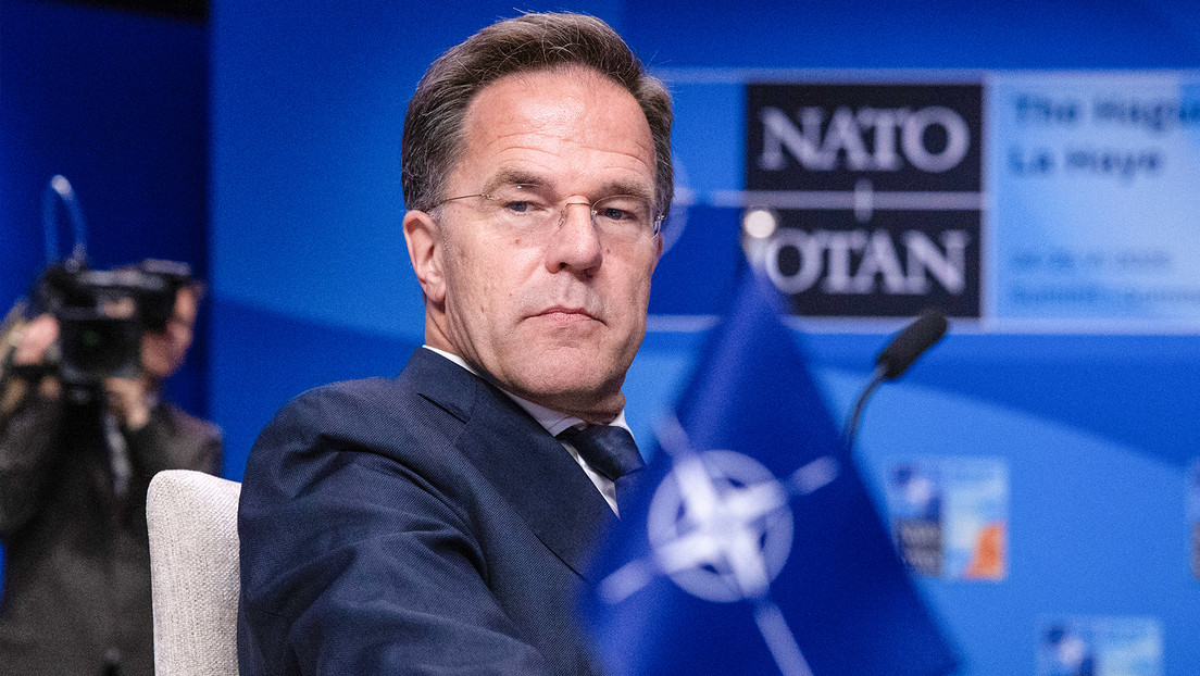 "Siente nostalgia por los verdugos del Holocausto": Zajárova arramete contra Rutte