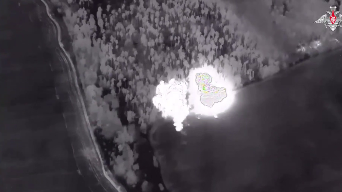 VIDEO: Abrams, Bradleys y unos 50 efectivos: el 'botín' de bombas aéreas y drones Guerán en un ataque ruso