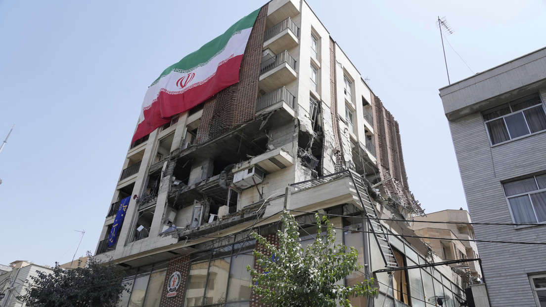 FT: Tres países europeos podrían renovar las sanciones contra Irán