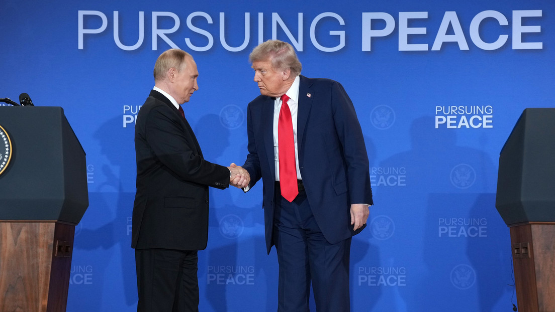 Trump: La elección del lugar para la cumbre con Putin fue objeto de "gran controversia"