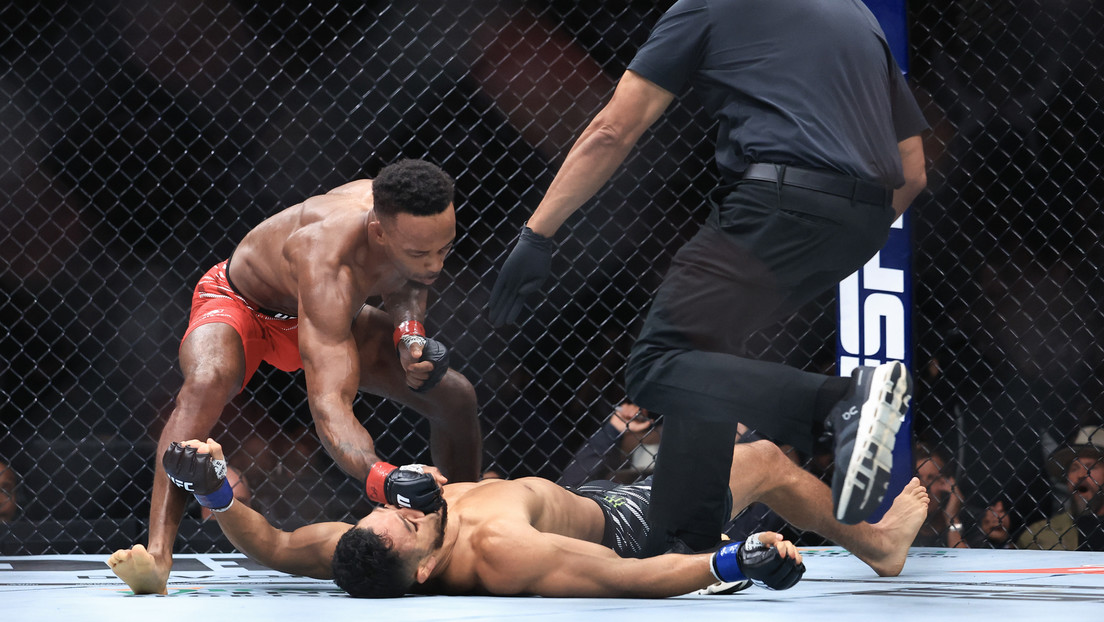 VIDEO: Estrella de MMA sufre uno de los nocauts más brutales jamás vistos en su debut en la UFC