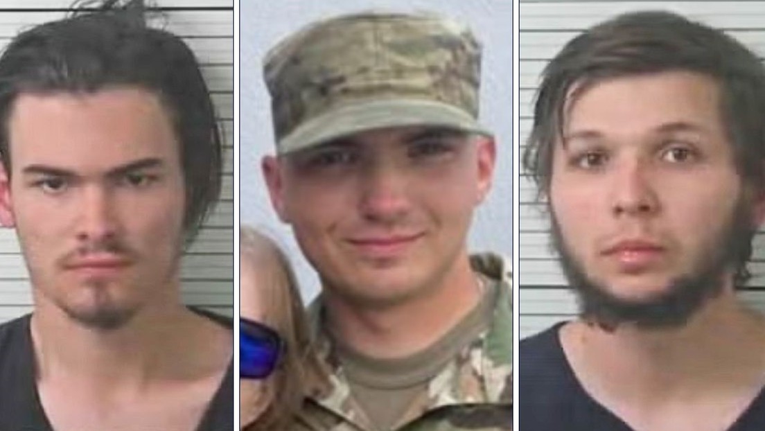 Dos jóvenes desmiembran a su compañero de cuarto y arrojan sus restos a una carretera