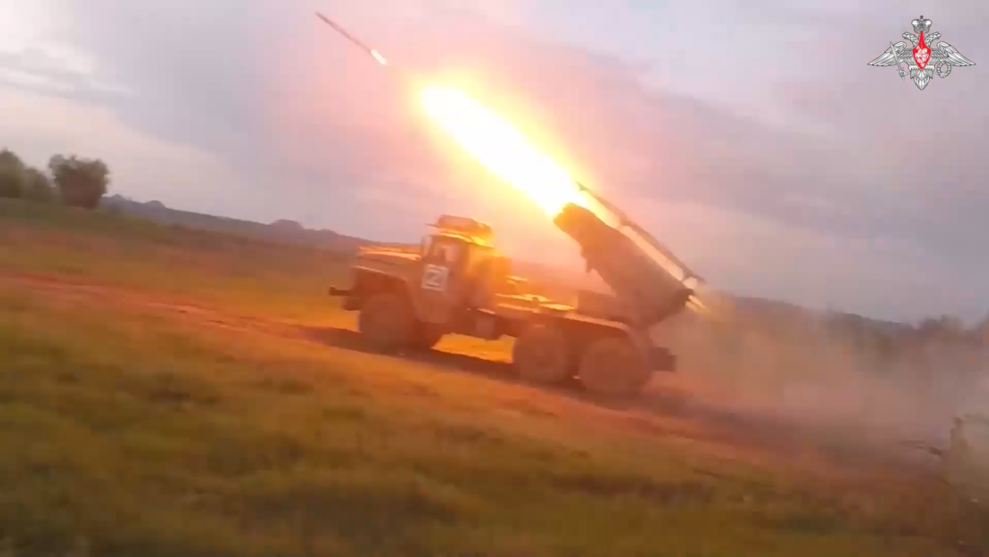 VIDEO: Ataque preciso con 'Granizos' rusos aniquila a dos escuadras de infantería enemiga