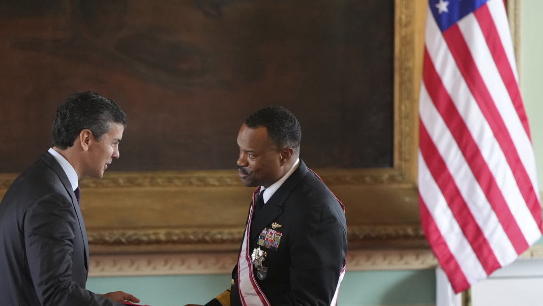 Jefe del Comando Sur de EE.UU. realiza gira por Latinoamérica en medio de tensiones