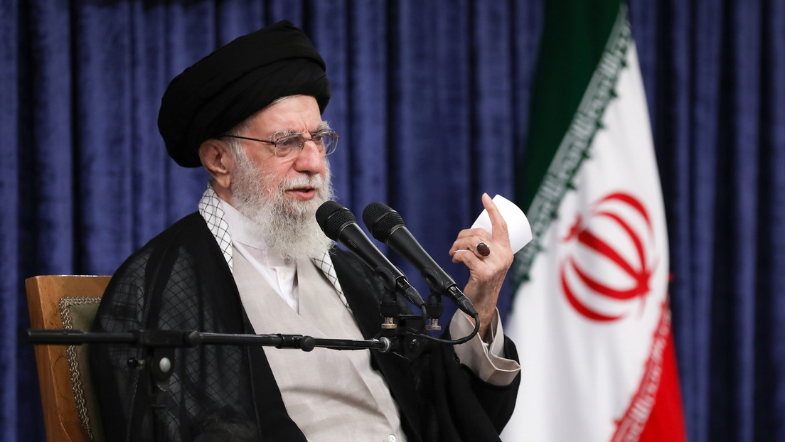 El líder supremo de Irán arremete contra Trump en su primer discurso público tras la 'guerra de 12 días'