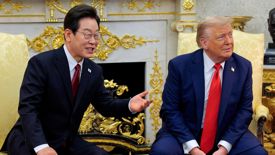 Las acciones de una empresa surcoreana se disparan tras el 'inesperado' regalo de Lee a Trump