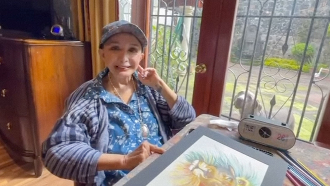 La 'Chilindrina' reaparece tras su hospitalización de emergencia