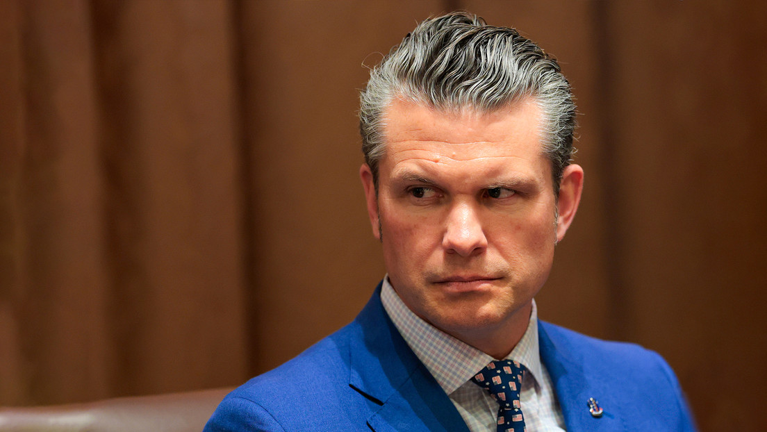 Hegseth: El uso de ingenieros chinos para dar soporte técnico al Pentágono "se acabó"