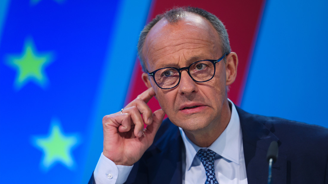 Zajárova aconseja a Merz ir a un psiquiatra