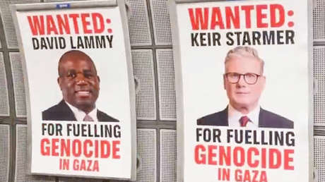 "Cómplice": cuelgan carteles de 'Se busca' contra Starmer por apoyar a Israel (VIDEOS)