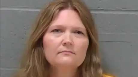 Maestra se declara culpable de abusar sexualmente de una estudiante por 18 meses