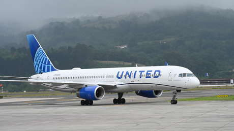 United Airlines suspende vuelos en todo EE.UU.