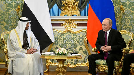 Putin se reúne con el presidente de EAU