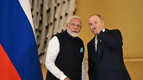 Modi y Putin mantienen una conversación telefónica
