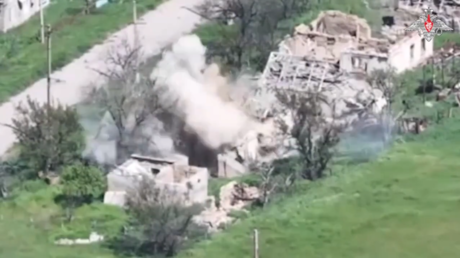 Golpe tras golpe: drones rusos eliminan posiciones enemigas (VIDEO)