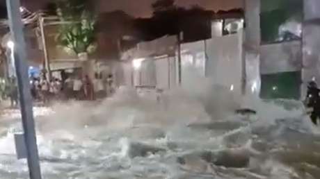 VIDEO: Avería 'épica' en un acueducto colombiano