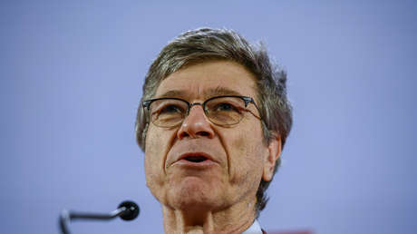 Jeffrey Sachs: "¿Quién es Zelenski? Gobierna bajo ley marcial en un régimen corrupto"