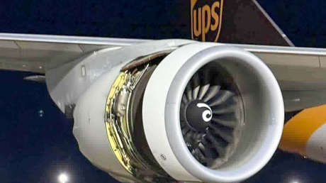 Avión sufre un accidente al aterrizar en Taiwán debido a fuertes vientos (VIDEO)