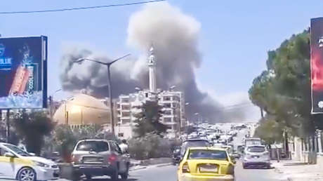 Explosión sacude a una localidad siria tras reportes de vuelo de drones (VIDEO)
