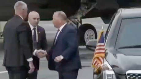 VIDEO: El gesto entre los guardaespaldas de Putin y Trump