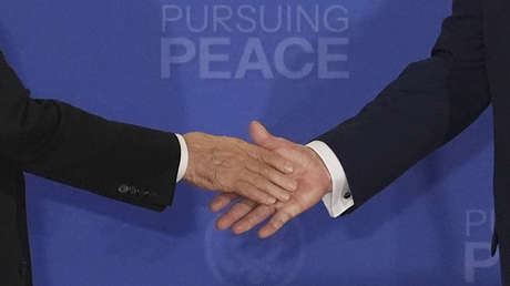 "Un paso en la dirección correcta": Senadoras de EE.UU. comentan la cumbre en Alaska