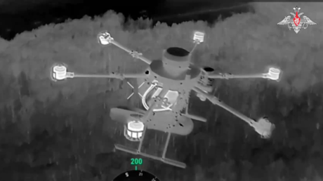 VIDEO: Drones rusos frustran ataque de hexacópteros y rotación de personal enemigo