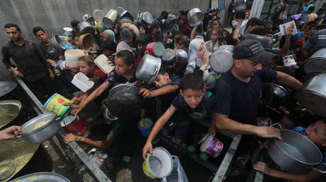 Netanyahu tacha de "engaño" fotos de niños muriéndose de hambre en Gaza