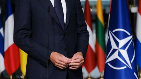 Funcionario sueco deja olvidados documentos sobre la OTAN en un baño de aeropuerto