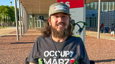 La impactante evolución del primer paciente de Neuralink 18 meses después