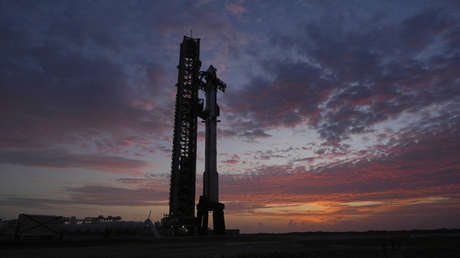 VIDEO: Starship de SpaceX lanza su 10.° vuelo tras dos intentos fallidos