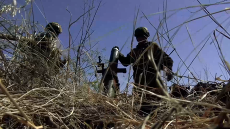 VIDEO: Ataques precisos de morteros rusos aniquilan posiciones ucranianas