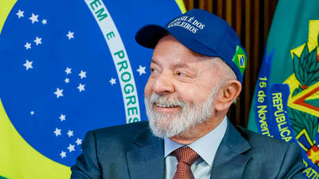 El provocador gesto de Lula que desafía a un 'símbolo' del trumpismo