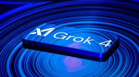 Empresa de Musk demanda a un exempleado por robar datos para OpenAI