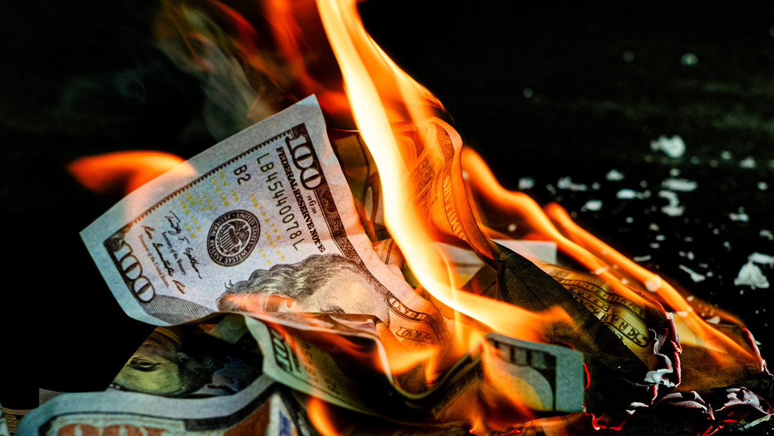 Encuesta: La aprobación del capitalismo en EE.UU. cae a su mínimo histórico