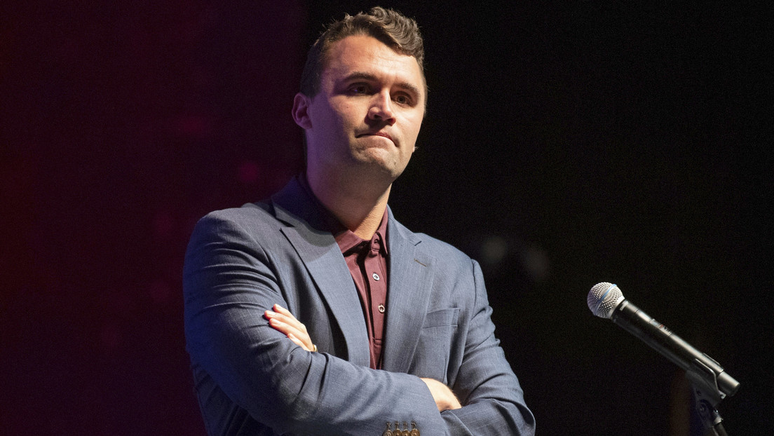 Trump anuncia la muerte del activista Charlie Kirk, tiroteado en acto público