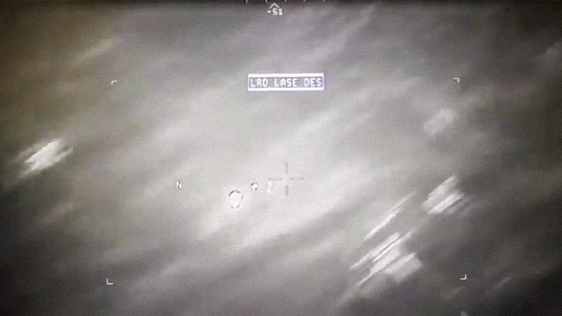 Misil, dron, ovni: el misterioso video que involucra a militares de EE.UU. cerca de Yemen