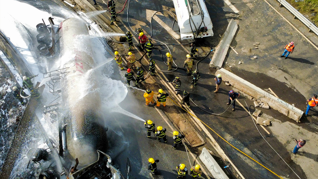 Desmienten la muerte de la 'abuelita heroína' tras explosión de una pipa de gas en México