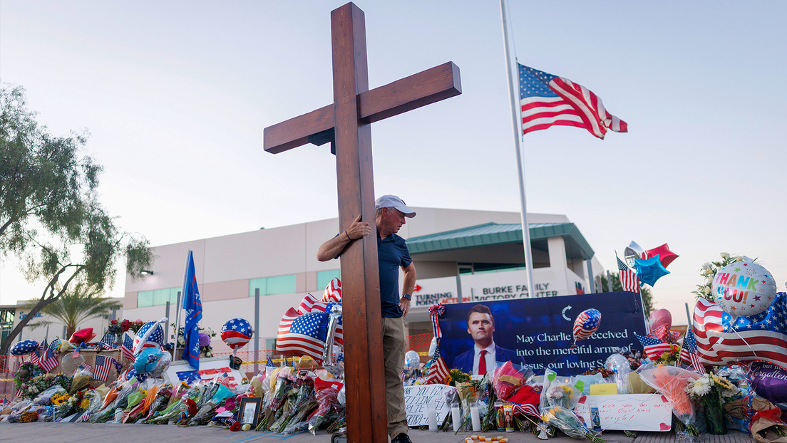 Redes sociales refuerzan moderación tras los asesinatos de Charlie Kirk y joven ucraniana