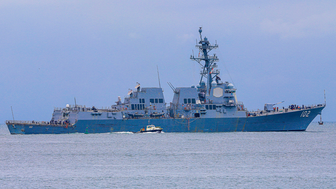 Caracas denuncia que un destructor de EE.UU. asaltó un barco de pesca venezolano