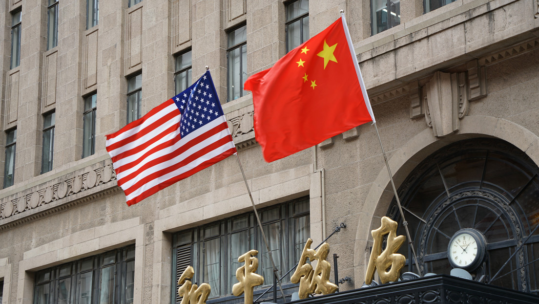 China investiga el sector de semiconductores de EE.UU. en plena tensión comercial