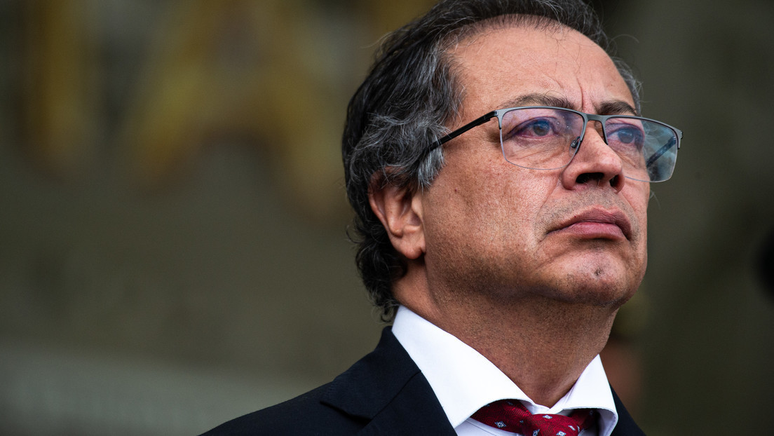 Petro defiende su polémica frase sobre el "clítoris" y el "cerebro" de las mujeres