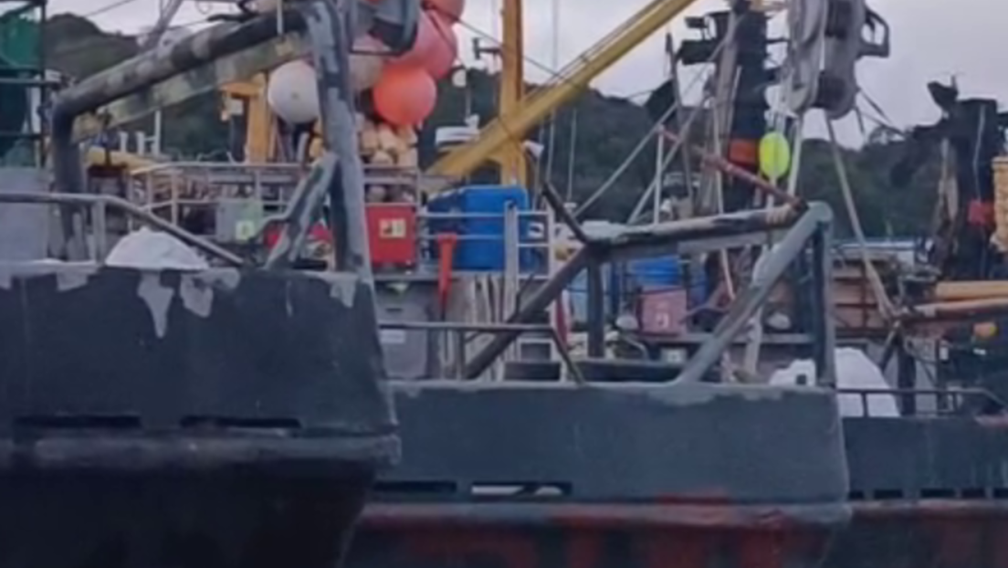 VIDEO: Tiembla puerto en Kamchatka por el terremoto