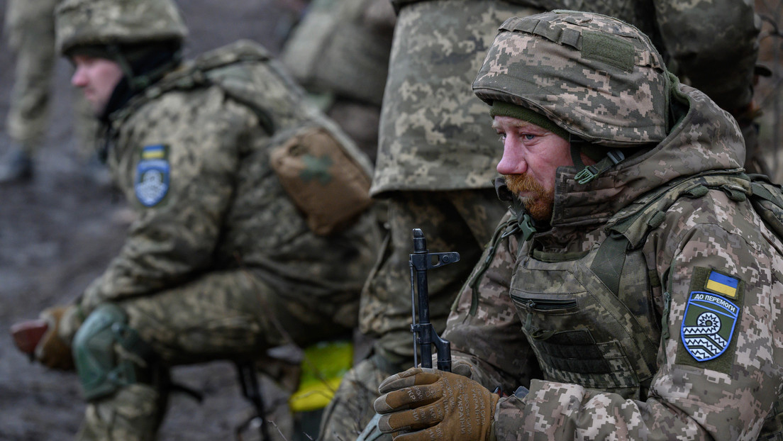 Quien intente huir de Ucrania termina en el frente