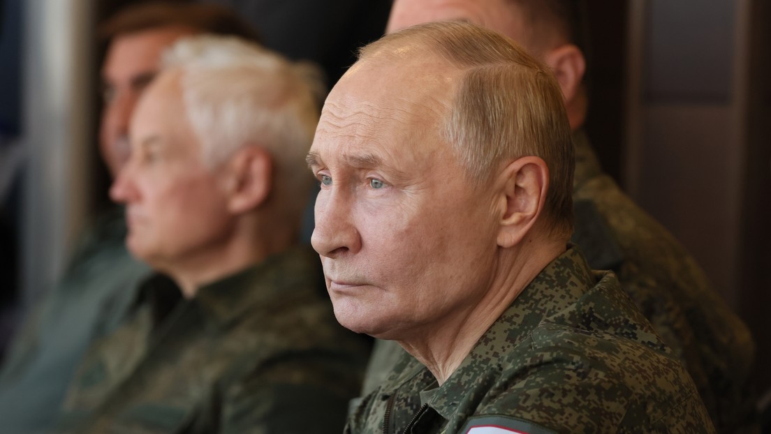 Putin revela cómo se escapó por poco de que una moto le cayera encima